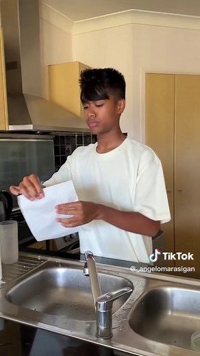 Extreme Cheapskates TV Show Review