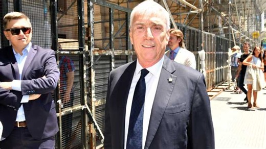 Álvaro González: "Con veto y DNU no hay Parlamento"