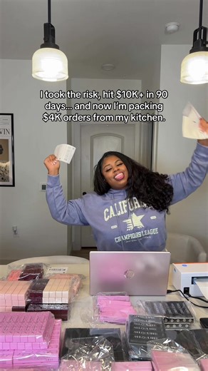 I took the risk, stayed consistent, and made $10K in 90 days now I’m packing $4K in wholesale orders. I didn’t start with experience, a team, or a warehouse. I started from scratch, learning as I went and choosing not to quit even when it felt uncomfortable. Now I help women start their own cosmetic brands with low MOQ, private labeling, and full support from the U.S. to Canada. 🌎 If you’ve been thinking about starting a beauty brand but don’t know where to begin, this is your sign. 💬 Comment 