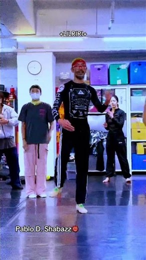 Bruh they like the dancing power rangers😭 #holyshabazz #dance #rihanna