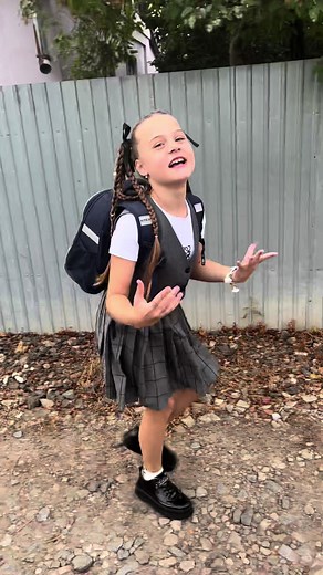 Ранок в школу 😜 #school #schoollife #sandra_model_odesa #odessa