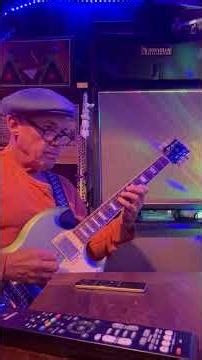 Help Me blues backing track by MCCD sessions. Guitar solo by Freeway Frank.