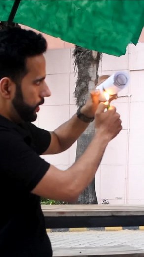 Ashu Ghai on Instagram: "Science is magical ❤️ . . . . . #science #scienceandfun #experiment #funny #comedy #ashusir"