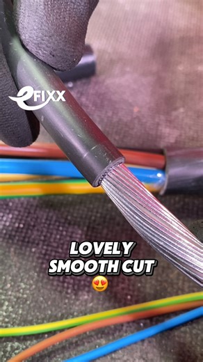 eFIXX on Instagram: "Don't Be Fooled: This Is NOT a Pipe Cutter! The dual-action SACS cable tool scores the armour of SWA cables and removes the outer sheath in one tool. With an increasing number of construction sites banning the use of knives, electricians need a reliable way to strip steel-wired armoured cables, and we think we've found it. #tools #electricianstools #electricians"