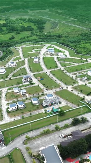 This could be your new home in 2026! 🏡 Take a quick tour of the Nevada model at Grand Riverdale and imagine the life you could build here. Inquire now to start your journey! #AntelGrandVillage #GrandRiverdale #AntelLand #RealEstatePH #CaviteProperties | Antel Grand Village