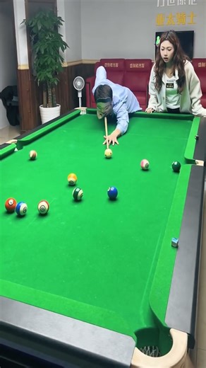 Satisfying Billiards Snooker Gameplay That Never Gets Old #billiards #snooker #viral #shorts