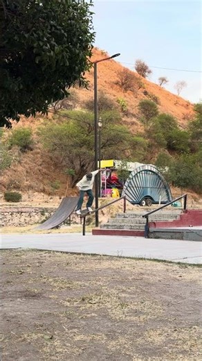 Backside 5050 5 stair rail #skateboarding #skate #mexico