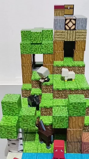 Creative Minecraft Building with Magnetic Blocks