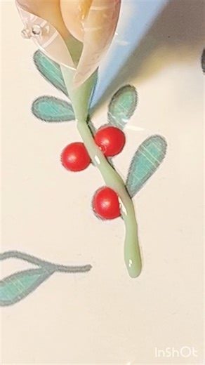 Holly Leaves Royal Icing Tutorial 🎄 Christmas Cookie Decoration | Satisfying ASM