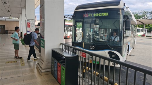 快速公交K5线万春公交站→金沙公交枢纽站全程：