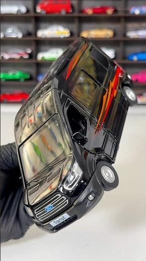 Ford Transit 1:24 Scale | Diecast Van Showcase 🚐🔥