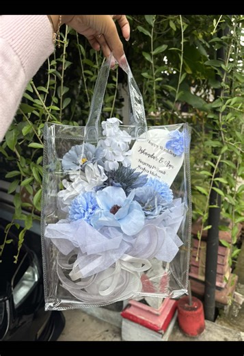 Elegant Flower Box Ideas for Under 100k