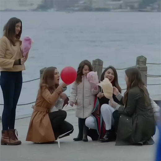 Vidéos de mimi (@another.word7) avec son original - mimi