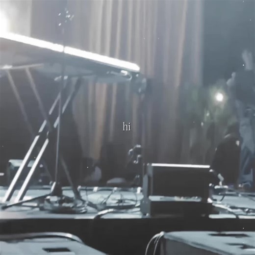 Cute Intro with Soft Editing Techniques