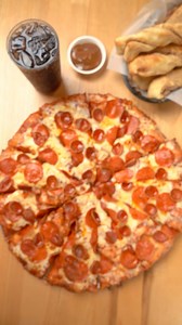 Doubling down that this is one of the best pizzas you'll ever have 😉 | Round Table Pizza