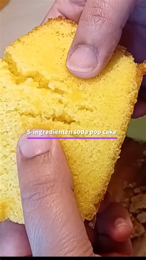 1 SECRET 🤫 Surinamese ingredient 🥤 Soda Pop Cake ✨ 5-ingredients