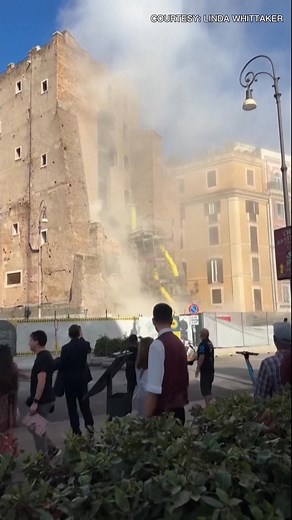 VIDEO SHOWS IMMEDIATE AFTERMATH OF ROME TOWER COLLAPSE A video captured the aftermath of the partial collapse of a medieval tower near the Colosseum in central Rome on Monday, November 3. Thick plumes of smoke were seen rising from the damaged structure. 📷: Reuters | GMA Public Affairs