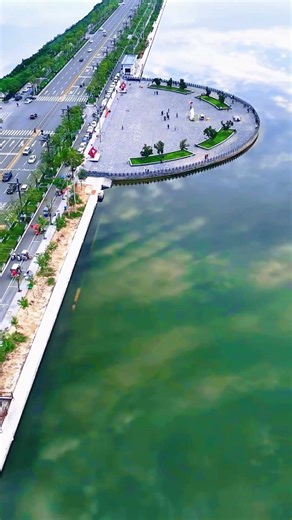 The Sky Road of Yuncheng Salt Lake#discoverchina #roads #infrastructure