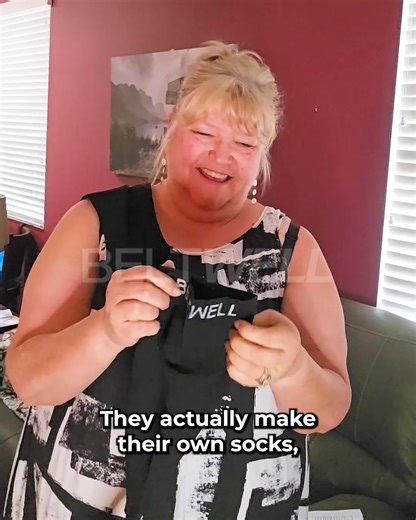 If you’ve given up on wide compression socks, read this. Every morning used to start the same way — sitting on the edge of the bed, fighting to pull tight socks over swollen legs. By noon, my skin would be red and sore from the marks they left behind. I tried every “extra wide” pair on Amazon, even the expensive medical ones. They either squeezed too tight, rolled down, or cut off my circulation completely. So I gave up. For months, I went barefoot. Anything was better than that constant pressur