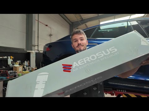 REPLACING A REAR AIR SUSPENSION STRUT ON A RAVEN TESLA MODEL S WITH AN AEROSUS PART!