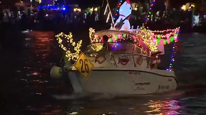 Fun and holiday cheer flow down Intracoastal at 2025 Seminole Hard Rock Winterfest Boat Parade - WSVN 7News | Miami News, Weather, Sports | Fort Lauderdale
