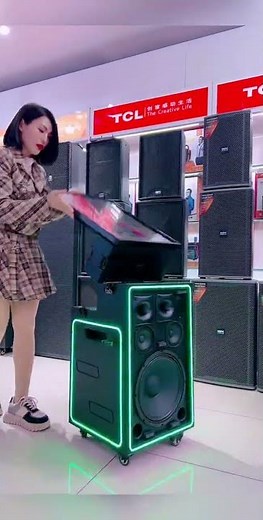touchscreen karaoke speaker 7231874488856595750