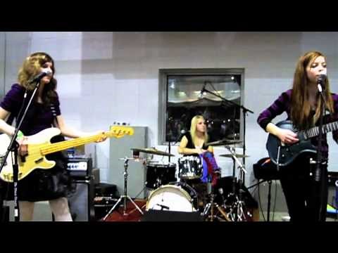 "Message in a Bottle" - Heiress - The Police Cover