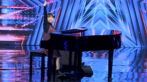 171K views · 4.9K reactions | It's the kween of keyboard. Geraldine Laura is IGT S3's youngest-ever finalist prodigy. Watch her rip across all 88 keys here. Indonesia's Got Talent | Season 3 | Asia's Got Talent | Facebook