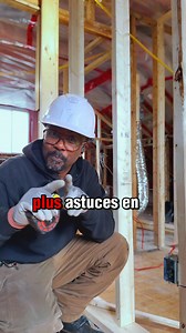 ⚡📏 À quelle hauteur installer une prise ? Ce n’est pas au feeling. C’est selon le Code. 👉 Dans la majorité des cas résidentiels : 12 pouces (300 mm) du plancher fini. Pourquoi ? ✅ Uniformité ✅ Accessibilité ✅ Conformité au Code du bâtiment et du Code électrique Un bon électricien ne laisse rien au hasard. La précision, c’est la base du métier. #Électricien #CodeÉlectrique #InstallationÉlectrique #HauteurDesPrises #Construction #Chantier #Québec #TravailConcret #SavoirFaire #MétierEssentiel #Bâ