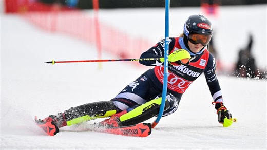 Mikaela Shiffrin wins a record 9th World Cup slalom victory of the season in Lillehammer
