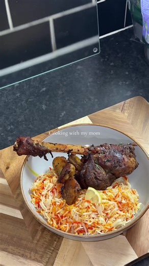 Roast Lamb Potatoes 🥩🥔 . #cookingwithmymom #recipe #roast #delicious #fyp