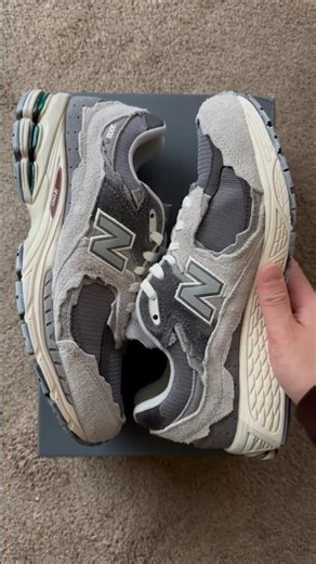 UNBOXING THE 2002R PROTECTION PACK! #youtubeshorts #youtubeshortsviral #sneakerunboxing