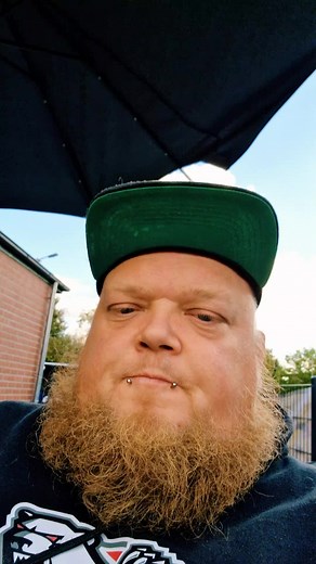 Billi Bob (@billi_thesmiling_bob)’s videos with Originalton - Billi Bob