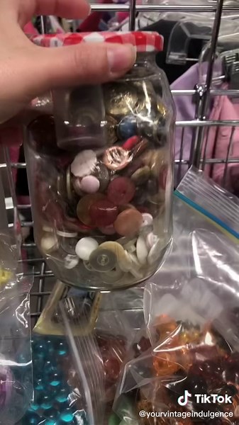 Come thrifting at the Sally Ann! Remember to donate to get a 25% off coupon! #resellerlife #etsyseller #thriftingfinds #ontariocanada🇨🇦 #brantfordontario #resellercommunity #thriftfinds #salvationarmyfinds