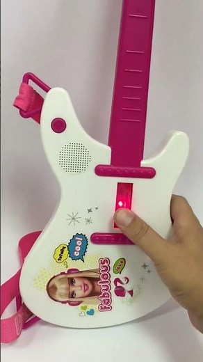 IMC TOYS ELECTRIC ROCK GUITAR BARBIE WHITE AND PINK