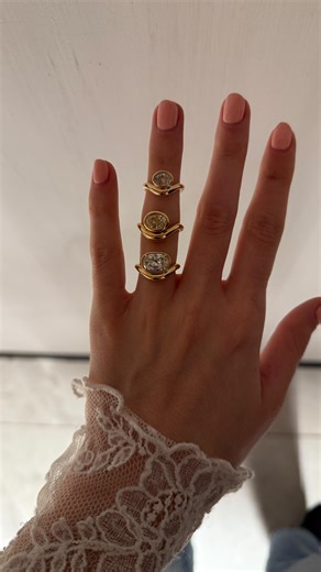 AARYAH on Instagram: "BB DEEPA has entered the chat. Our newest power pinky ring just landed on our website and we’re in love 🤍 The perfect mini of our bestselling DEEPA engagement ring, BB DEEPA features a 0.80 crt white oval diamond nested in our wave band setting in either white or yellow gold. If you’ve been waiting for a bold pinky moment, this is your sign to make her yours!"