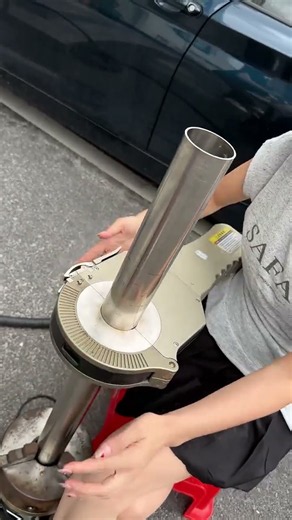 The Machine Stops Only When the Weld Is Complete. #shorts #industrialautomation