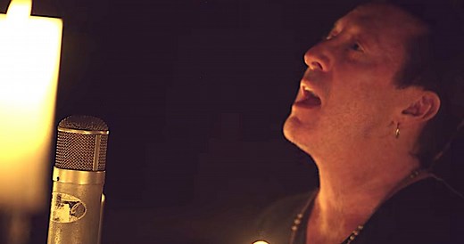 Julian Lennon Performs 'Imagine' For First Time To Benefit Ukraine