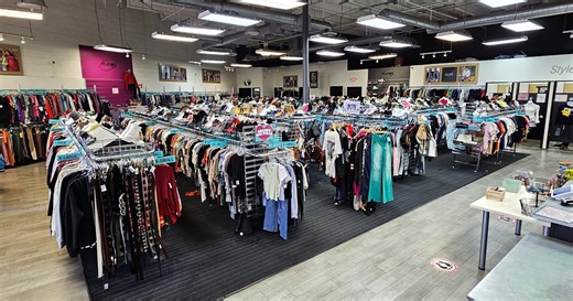 This Enormous Thrift Store In Nevada Turns $40 Into A Full Shopping Spree
