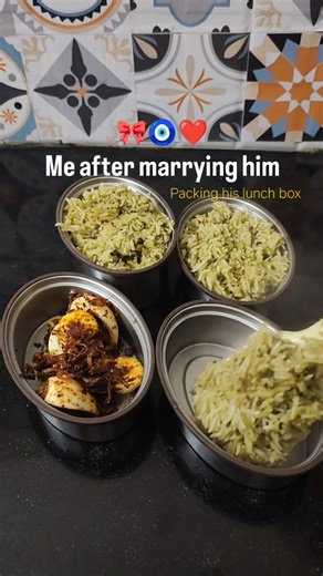 Sasha | Packing love 🍱| Living life| Sharing stories | Journal on Instagram: "His lunchbox day 70/♾️ [Lunchbox, husband's lunchbox, delicious, packwithme, healthy lunch, FYP, fyp, viral]"