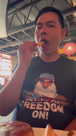 Red Robin restaurant, Sterling, VA