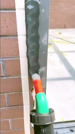 During the process of applying structural adhesive, a good tool can enhance efficiency.