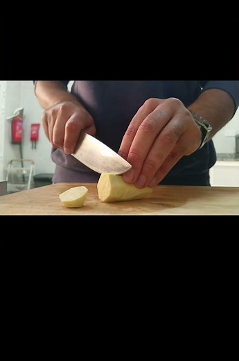 How to Cut Zucchini. #asmr #chefskills