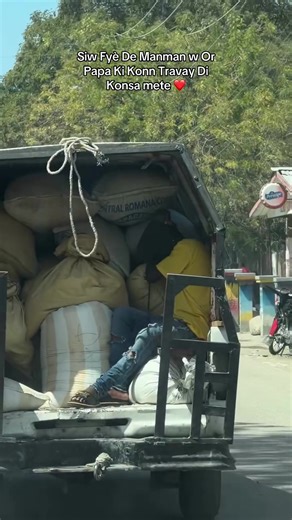 Mete ❤️ @Jacmel_image @Vibe_class1 @Stephanie @Hit Magazine Haïti @Greg Promo Haïti @SE_Photography📸 @꧁༒𝓣𝓬𝓱𝓮𝓷𝔃𝓸_❺⓿❾༒꧂ #1millionaudition #tiktokhaitienne🇭🇹🇭🇹 #viral #vibe #viraltiktok