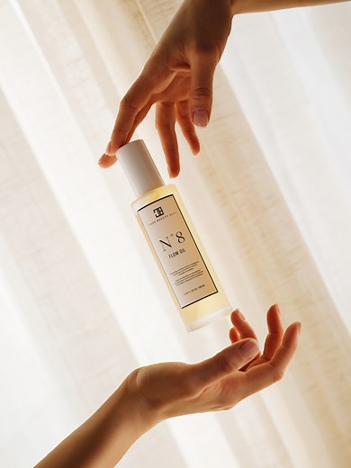 A refresh for the immaculate @innerbeautyshop Added some playful GIFs and, naturally, a touch of floral elegance! 🌷 What do you all think of these email designs? 🔧 tools used: @adobe @photoshop (design tools) and klaviyo (email platform) #email #emailmarketing #skincare #smallbusinessmarketing #emaildesign #digitalmarketing #graphicdesigntiktok#graphicdesigner #uxdesign