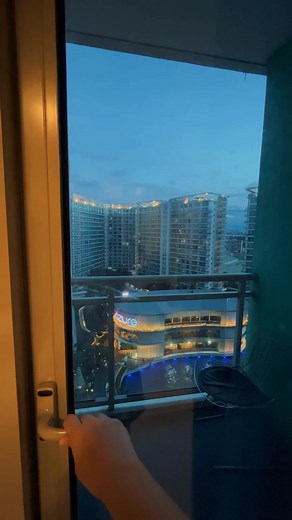 Experience resort-style living in the heart of the city! 🏖️ Wake up to breathtaking views and enjoy premium amenities such as: 🏊‍♀️ Wave pool & man-made beach 🏋️‍♂️ Fully equipped gym 🍽️ Restaurants & cafés 🎬 Movie room & lounge areas 🌅 Stunning sunset balcony views 📍 Azure Urban Resort Residences, St. Tropez 📩 For inquiries or to book a viewing, please DM us | Sun & Stay Azure PH