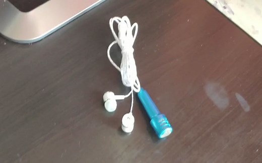 拼多多上0.9元的全面K歌麦克风[Interesting Tech]第三期