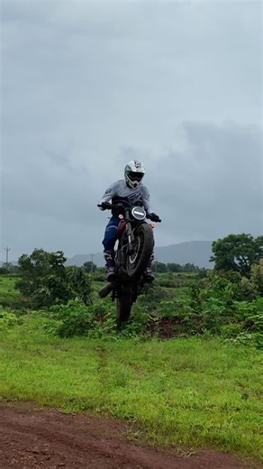 evo India Magazine Official on Instagram: "What’s the Harley-Davidson X440 doing amidst mud, ruts and slush? And will it survive such extreme off-road situations? Lets us know in the comments"