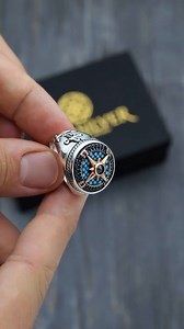 Let this Spinner Compass Ring with turquoise guide your style. A perfect accessory for those who love bold, unique designs. | Ottasilver