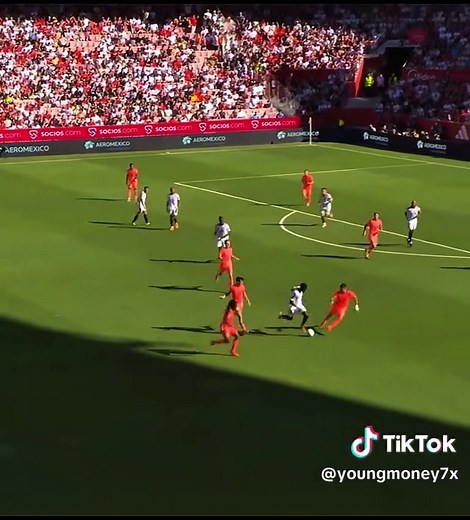 The True Iniesta Regen: Pedri’s Vision and Assist for Barcelona
